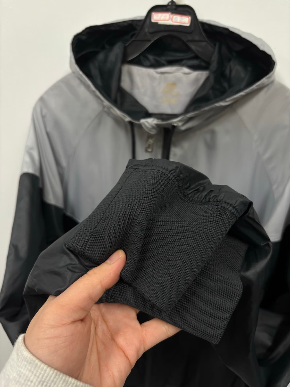 나이키윈드러너 후드 바람막이 상품이미지3