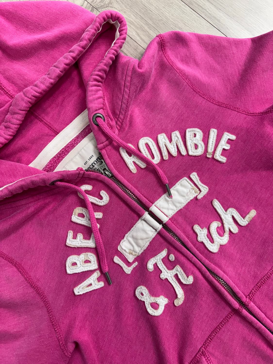 아베크롬비 아치로고 슬림핏 핑크 후드집업 상품이미지3