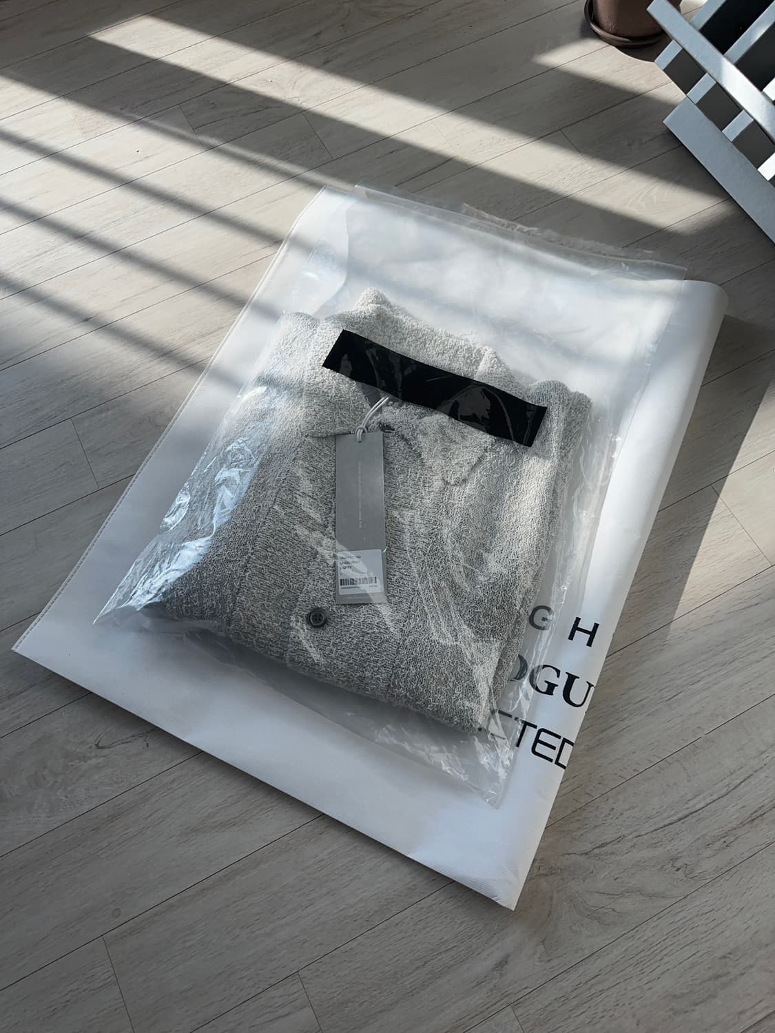 언어펙티드 부클 셔츠 가디건 - L 미개봉 상품이미지3