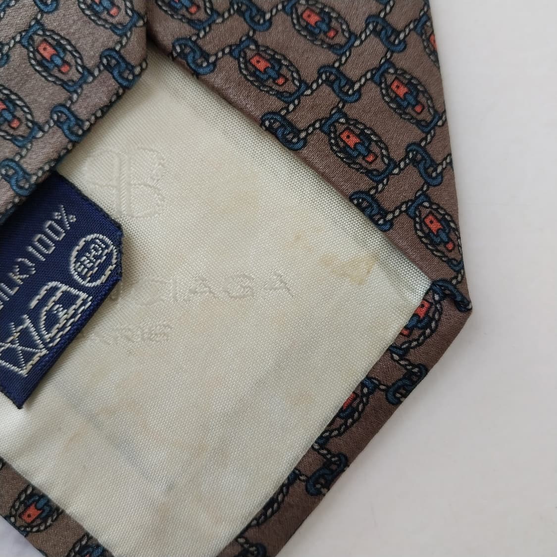 발렌시아가 실크 브라운 패턴 넥타이 7.9cm A등급 K2605
 상품이미지10