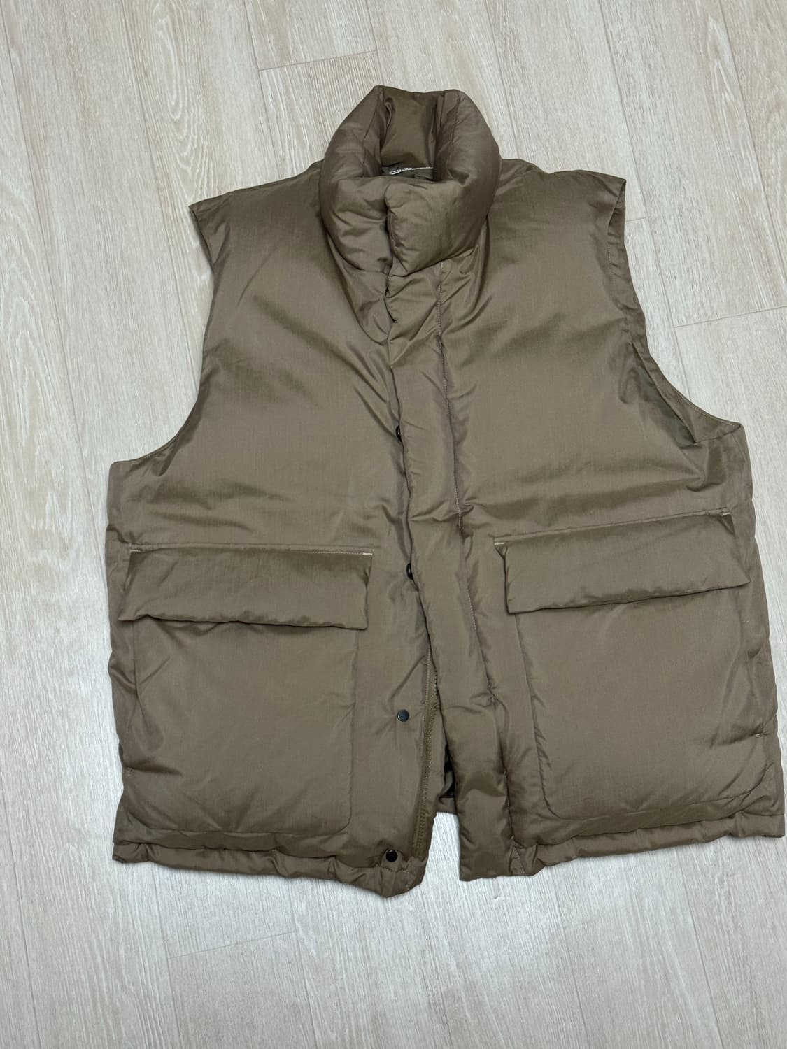 오라리 LIGHT FINX DOWN VEST 다운 베스트 상품이미지3