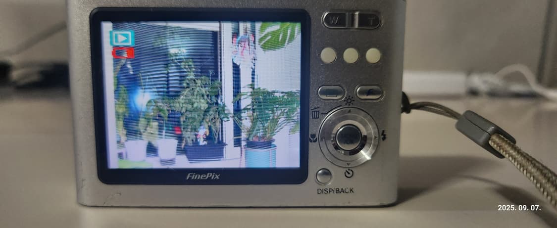 Fujifilm 파인픽스 Z2 빈티지 레트로 디지털카메라(하자) 상품이미지6