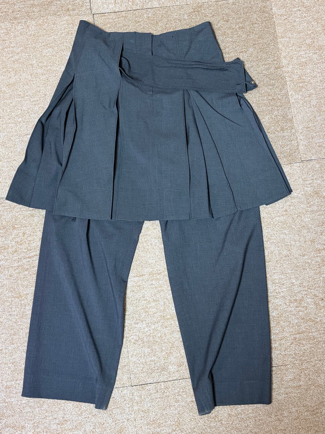 BELTED POCKET LAYERED SKIRT PANTS CHARCO 상품이미지2