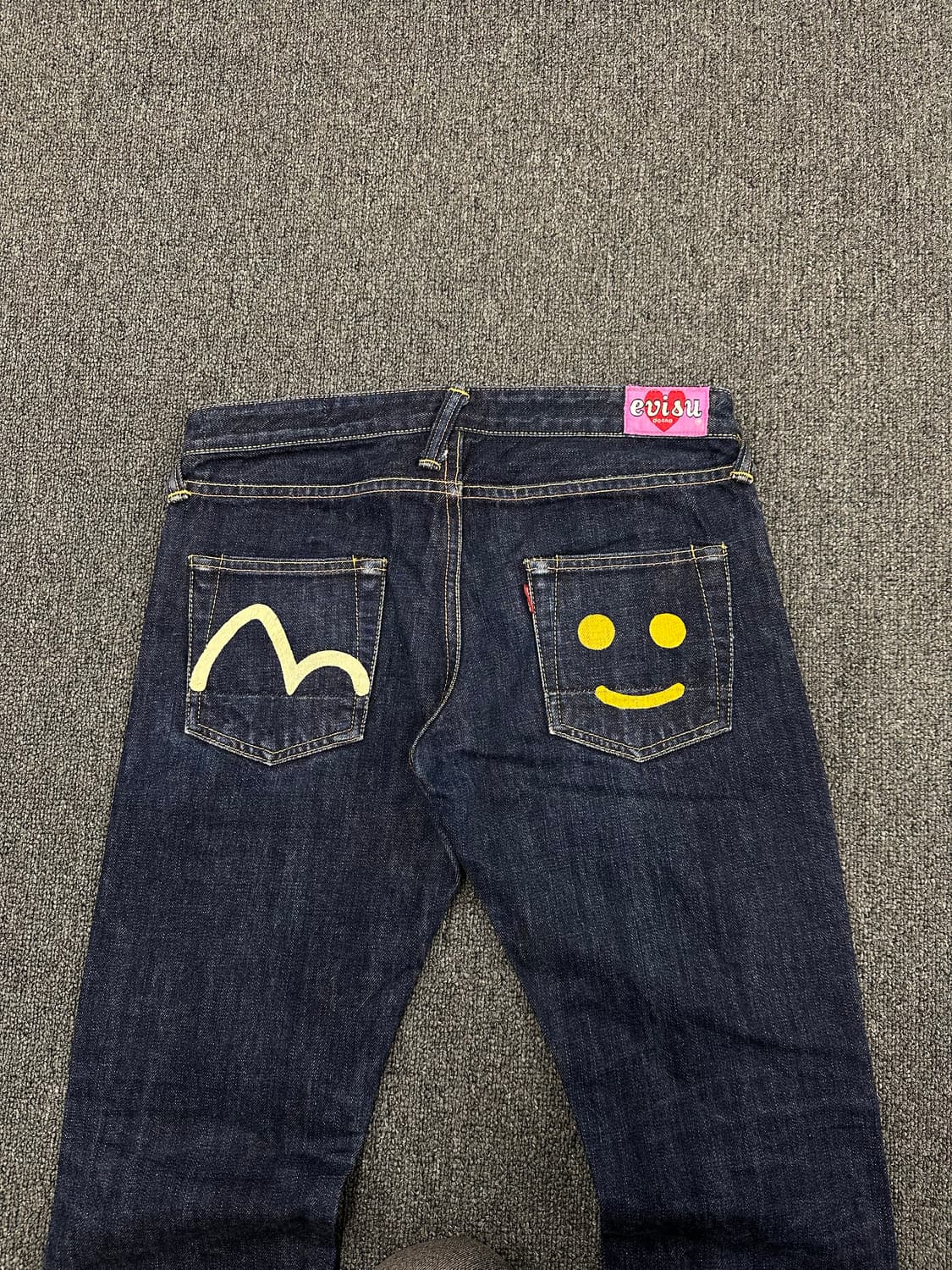 27)에비수 빈티지 포켓 스마일 프린팅 여성 셀비지 데님팬츠 상품이미지3