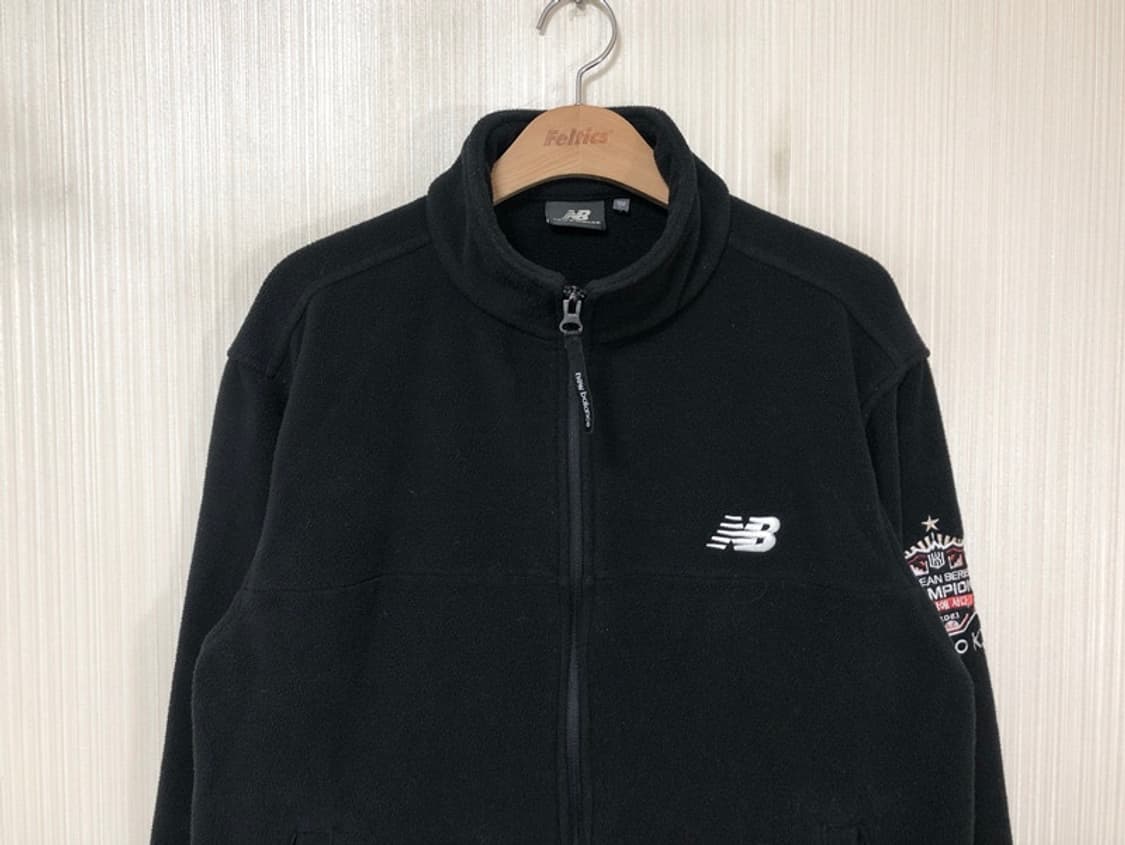 KBO 뉴발란스 KT위즈 2021우승 플리스자켓 L(100) 상품이미지2