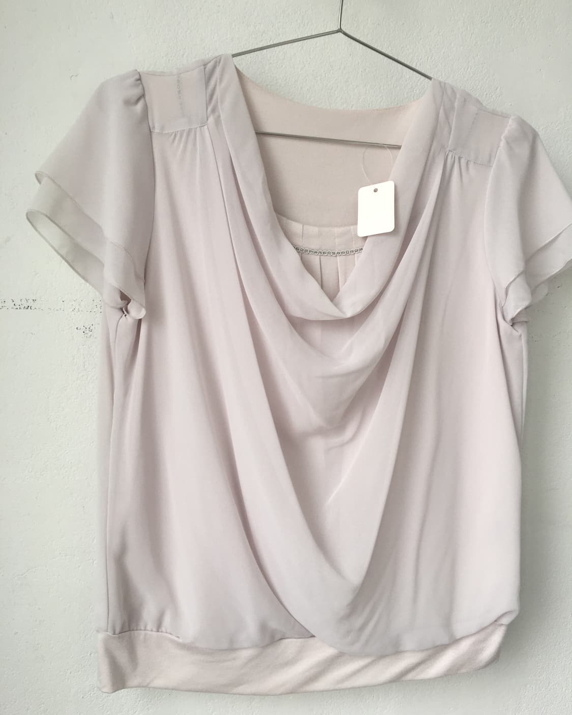 Drape point blouse 상품이미지3
