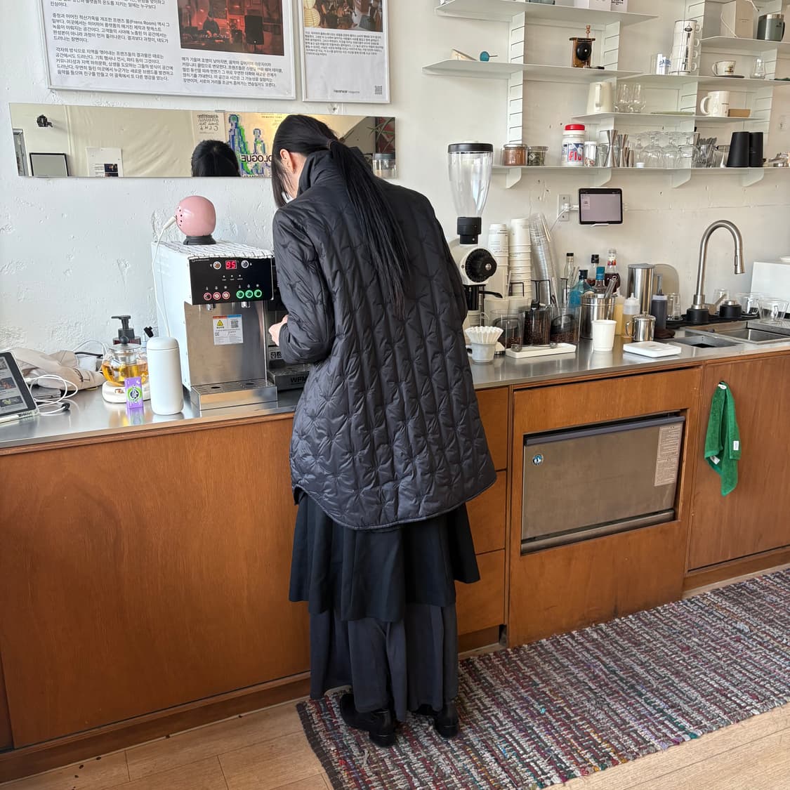 엠포리오 알마니 자수 경량 롱 푸퍼 자켓 상품이미지3