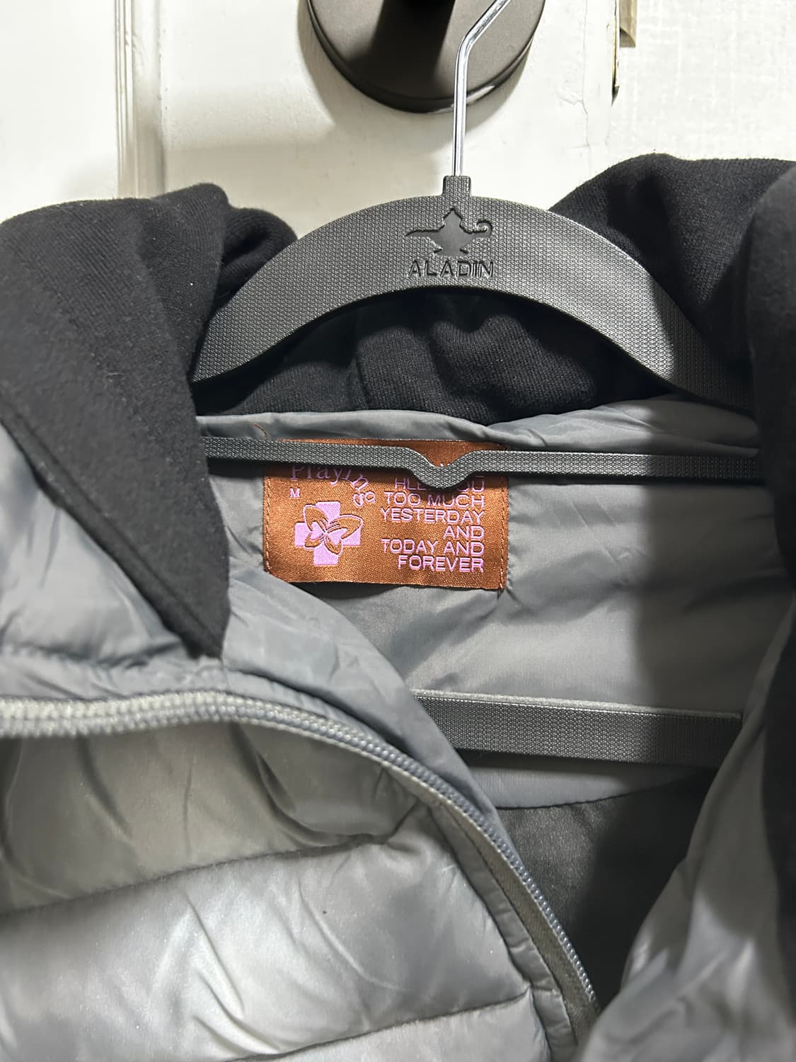 프레잉 패딩 M사이즈 상품이미지3