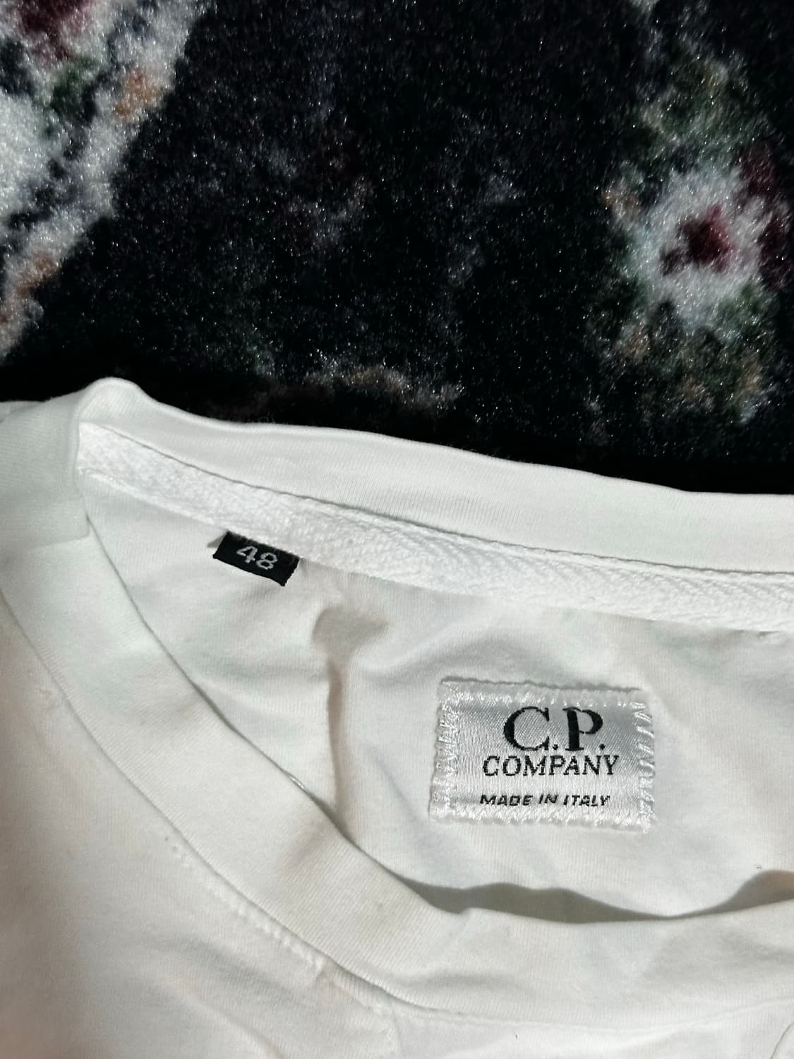 C.P. Company 화이트 반팔 티셔츠 상품이미지2