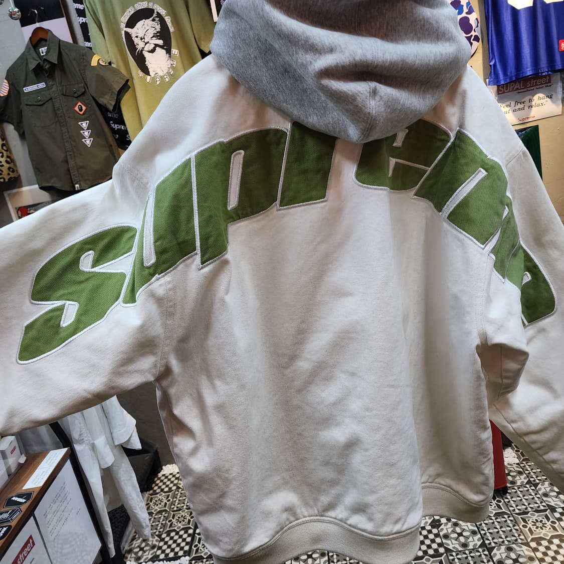 [XL] 새제품급 Supreme 슈프림 후드 트윌 바시티 자켓 화이트 상품이미지7