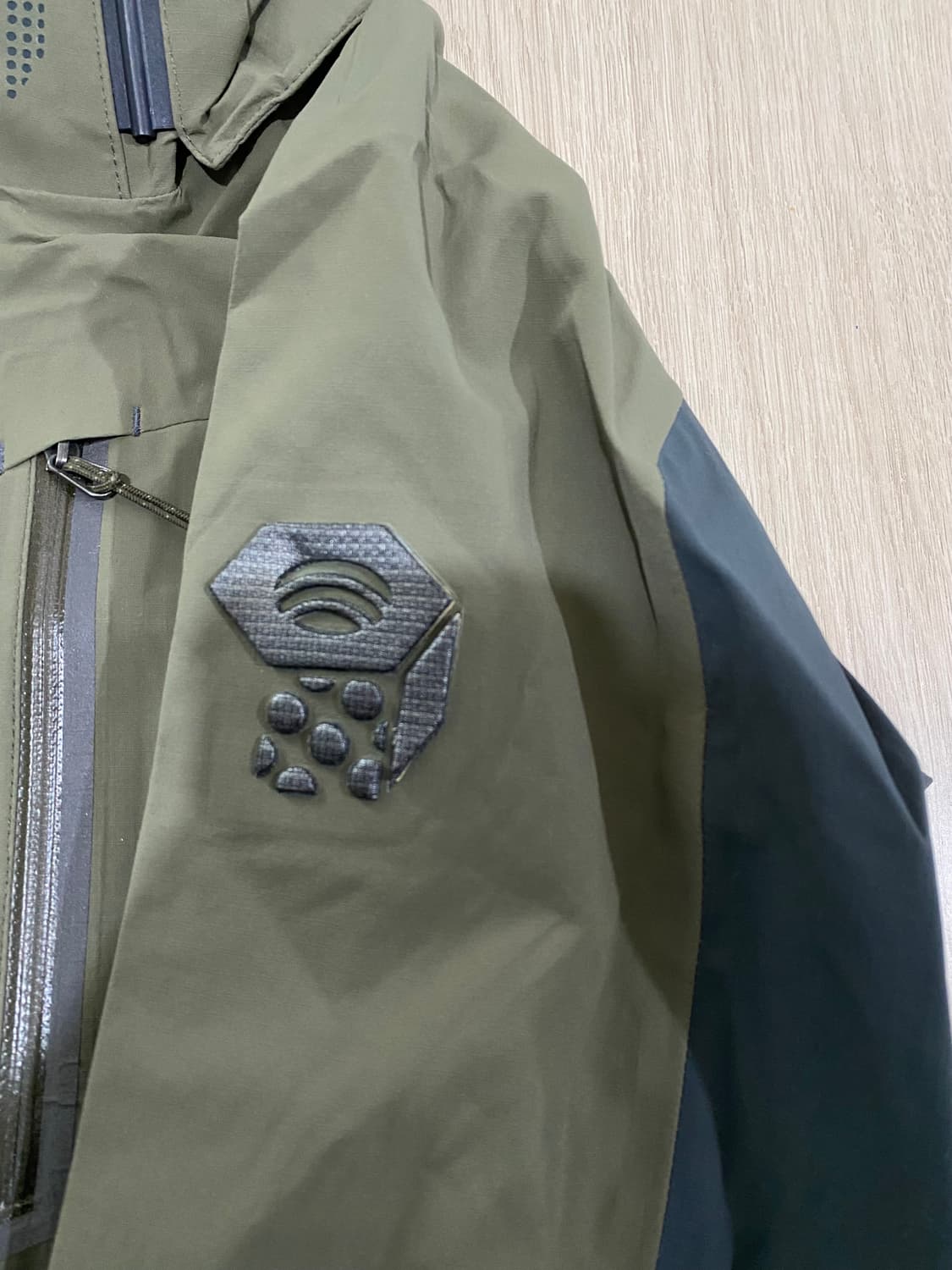 마운틴하드웨어 DRY.Q Elite 여성 자켓 90 상품이미지4