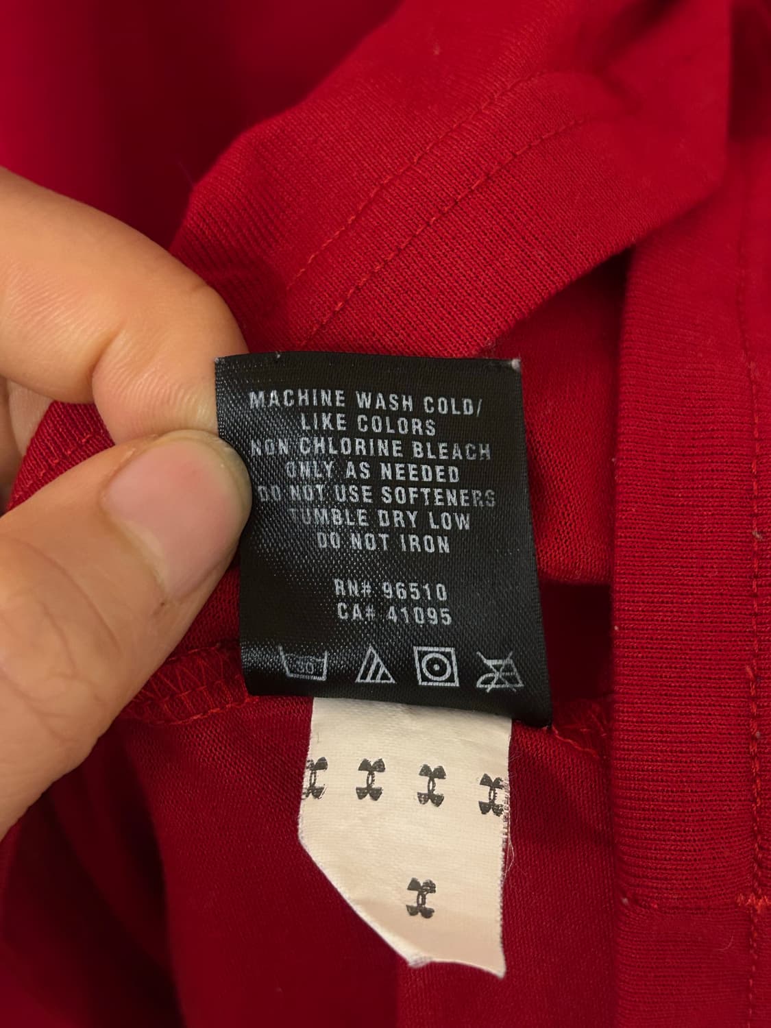 언더아머 빨간색 반팔 티셔츠 L (실측105) 상품이미지7