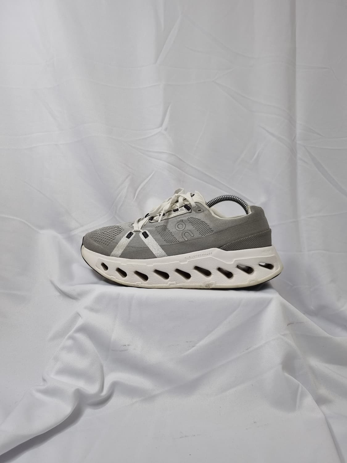 265 온 러닝 클라우드 이클립스 알로이 화이트 상품이미지1