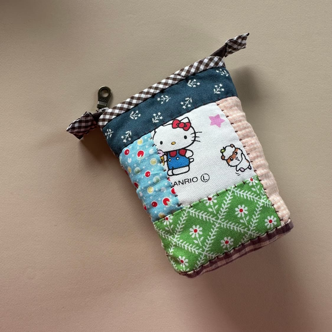 키티 길쭉 파우치 상품이미지1