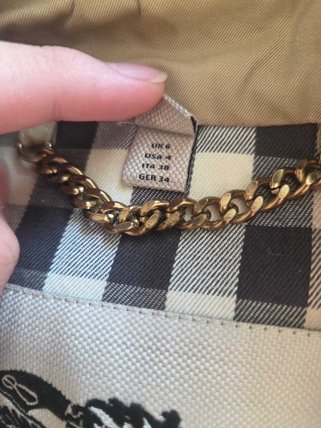 버버리 샌드링엄 트렌치 코트 상품이미지4