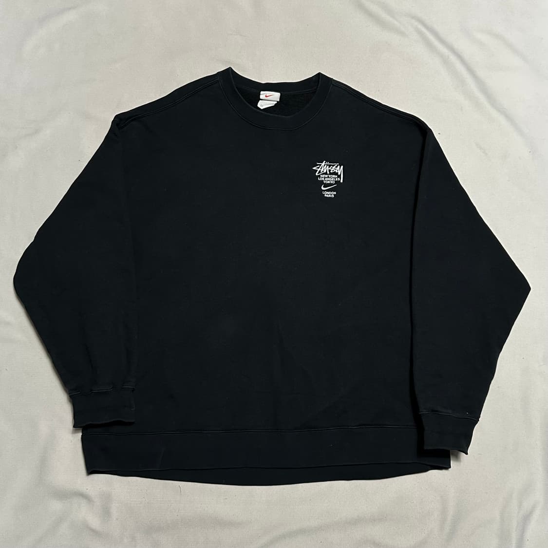 XXL 스투시 X 나이키 NRG 크루넥 블랙 맨투맨  상품이미지2