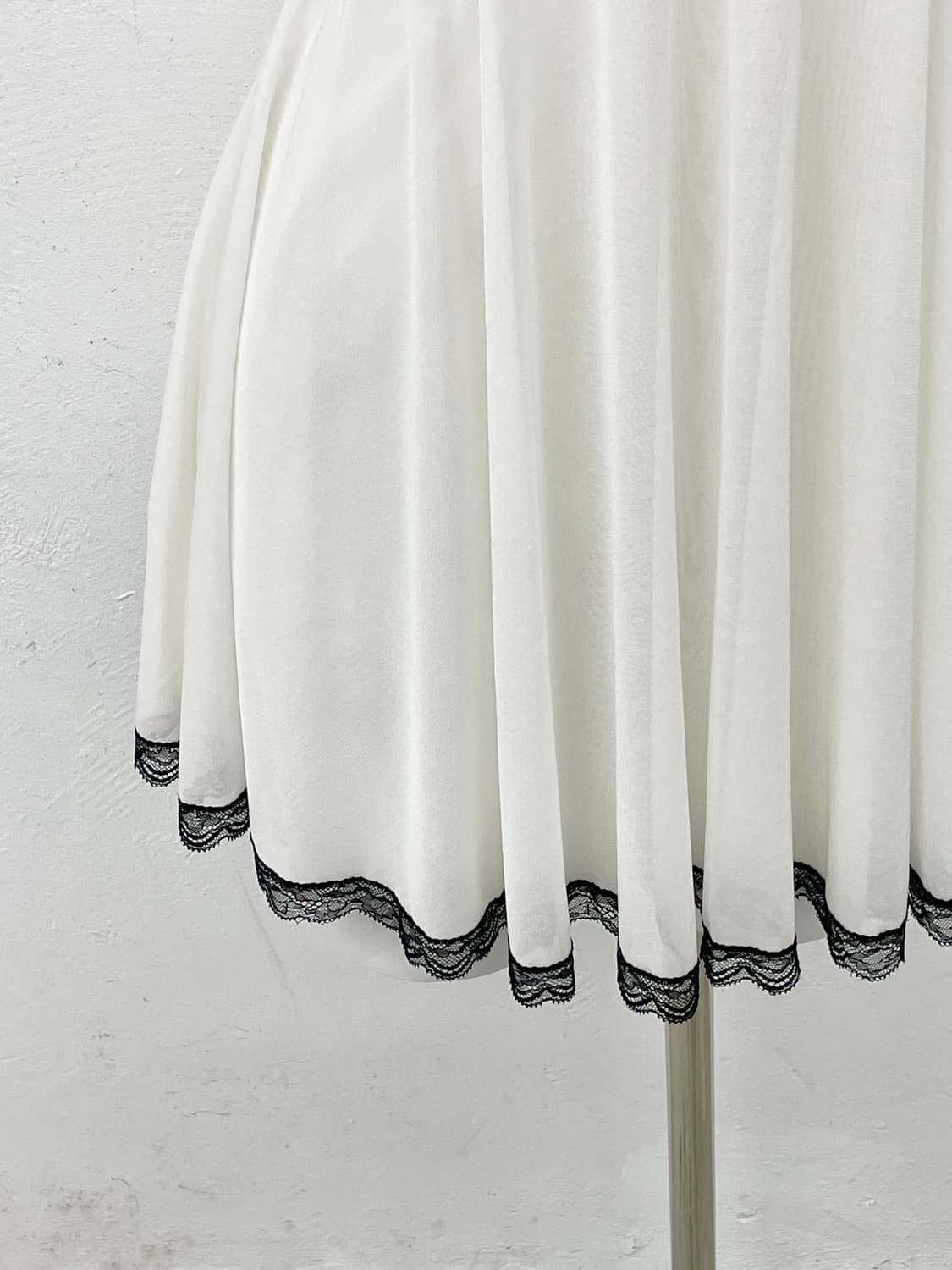 에블린 화이트페어리 레이스 슬립 상품이미지3