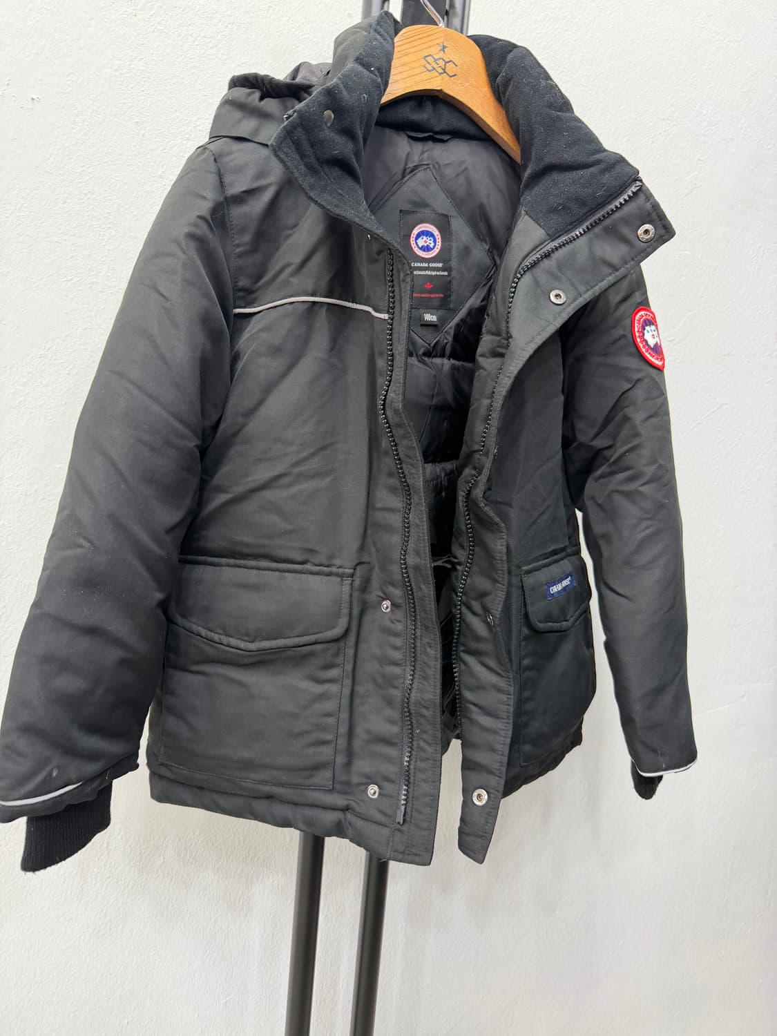 정품) 캐나다구스 키즈 패딩 블랙 140  상품이미지2