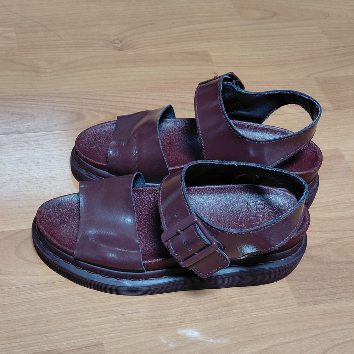 닥터마틴 ROMI 샌들 UK3 버건디 상품이미지1