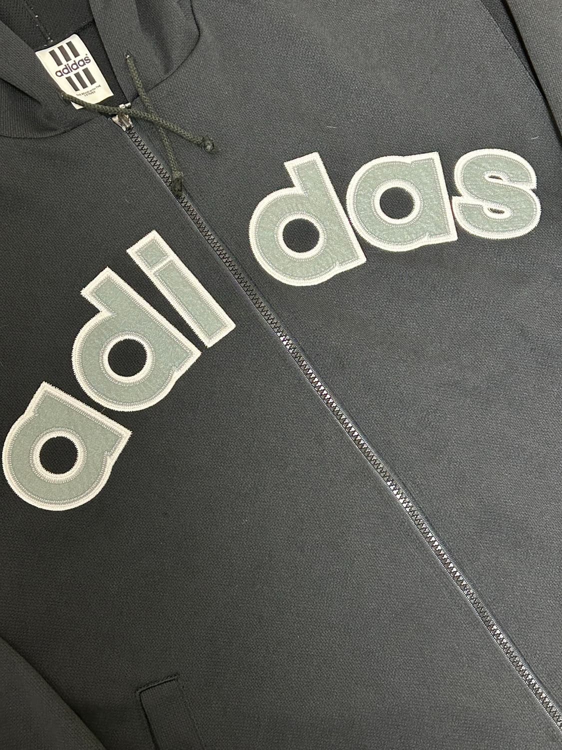 아디다스 데상트 재팬 80s 오버핏 블랙 그레이 후드집업 상품이미지4