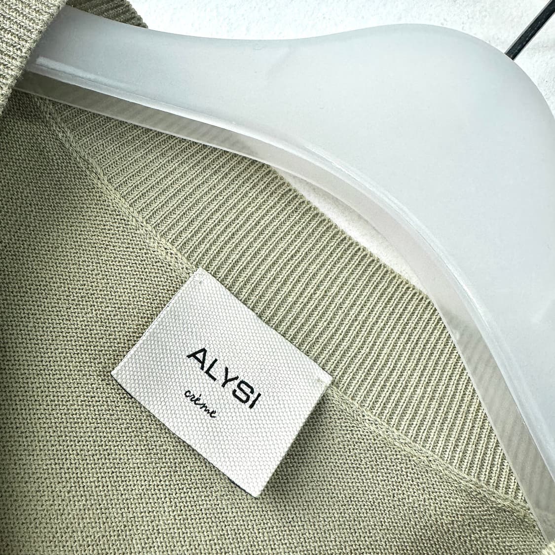 이태리 ALYSI 스트랩 브이넥 니트 베스트 상품이미지2