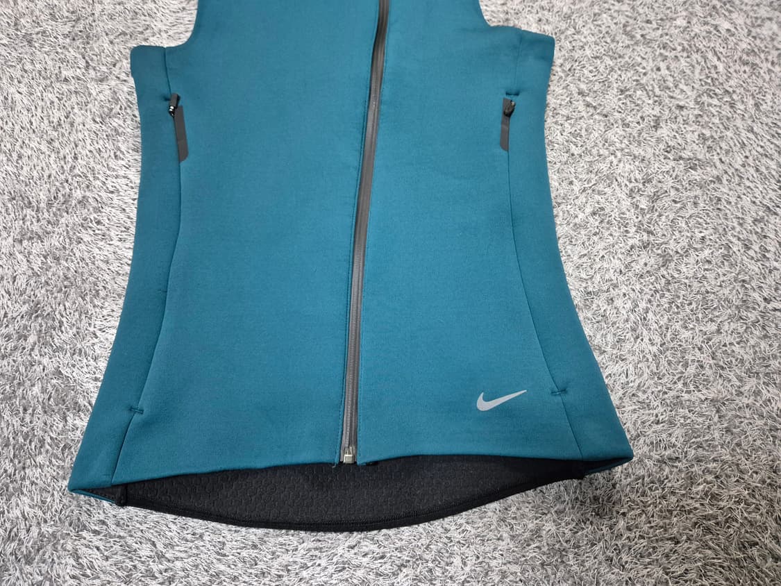 나이키 써마핏 여성 기모 러닝 조끼 XS 상품이미지2