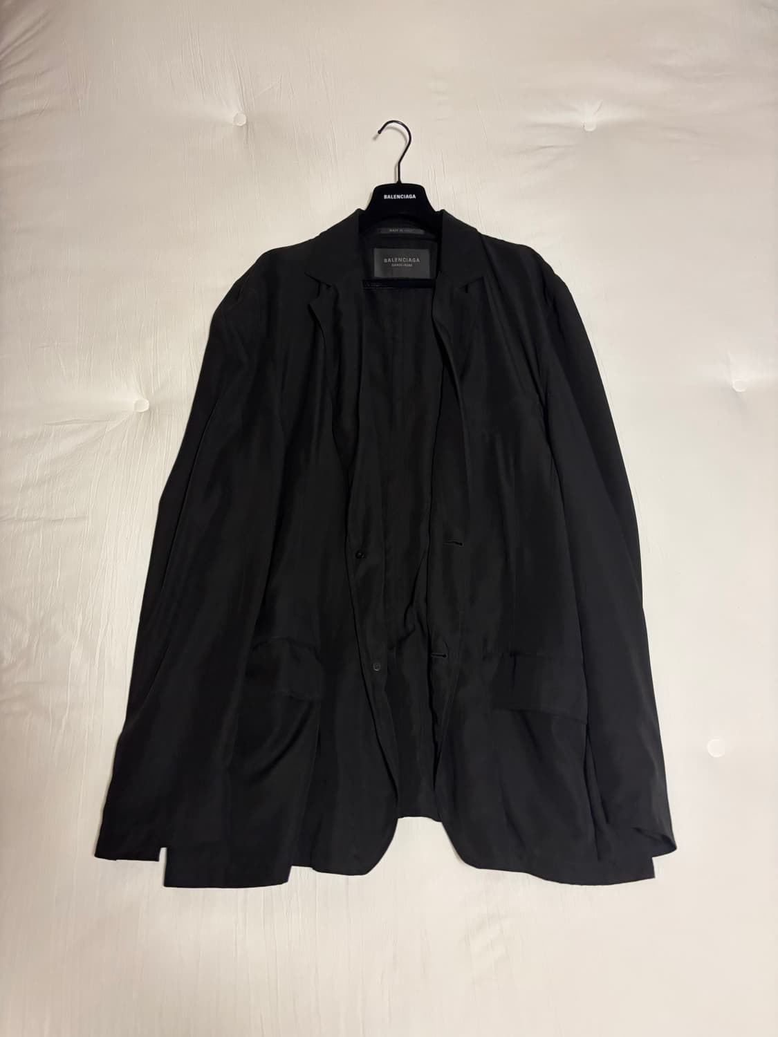 발렌시아가 가드로브 플루이드 자켓 상품이미지1