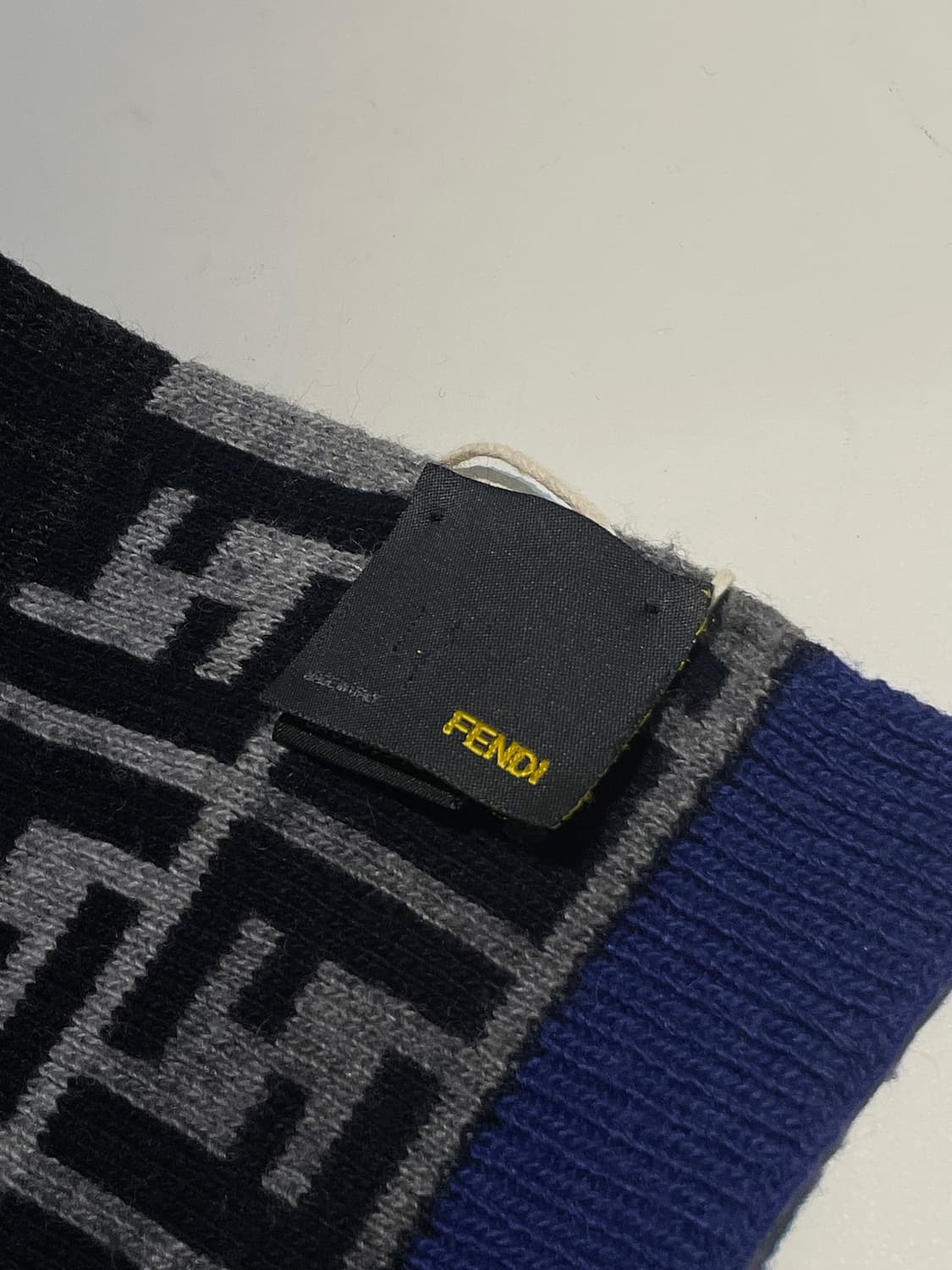 펜디 로고 패턴 목도리 A1429 상품이미지6