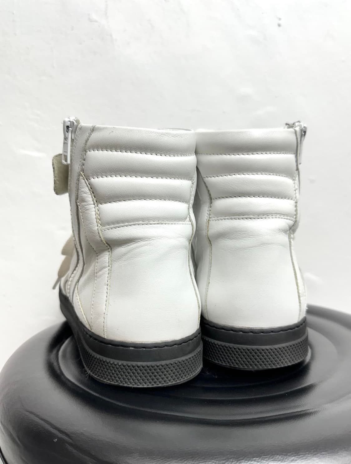 Pierre Hardy Leather High-Top Sneakers 상품이미지8
