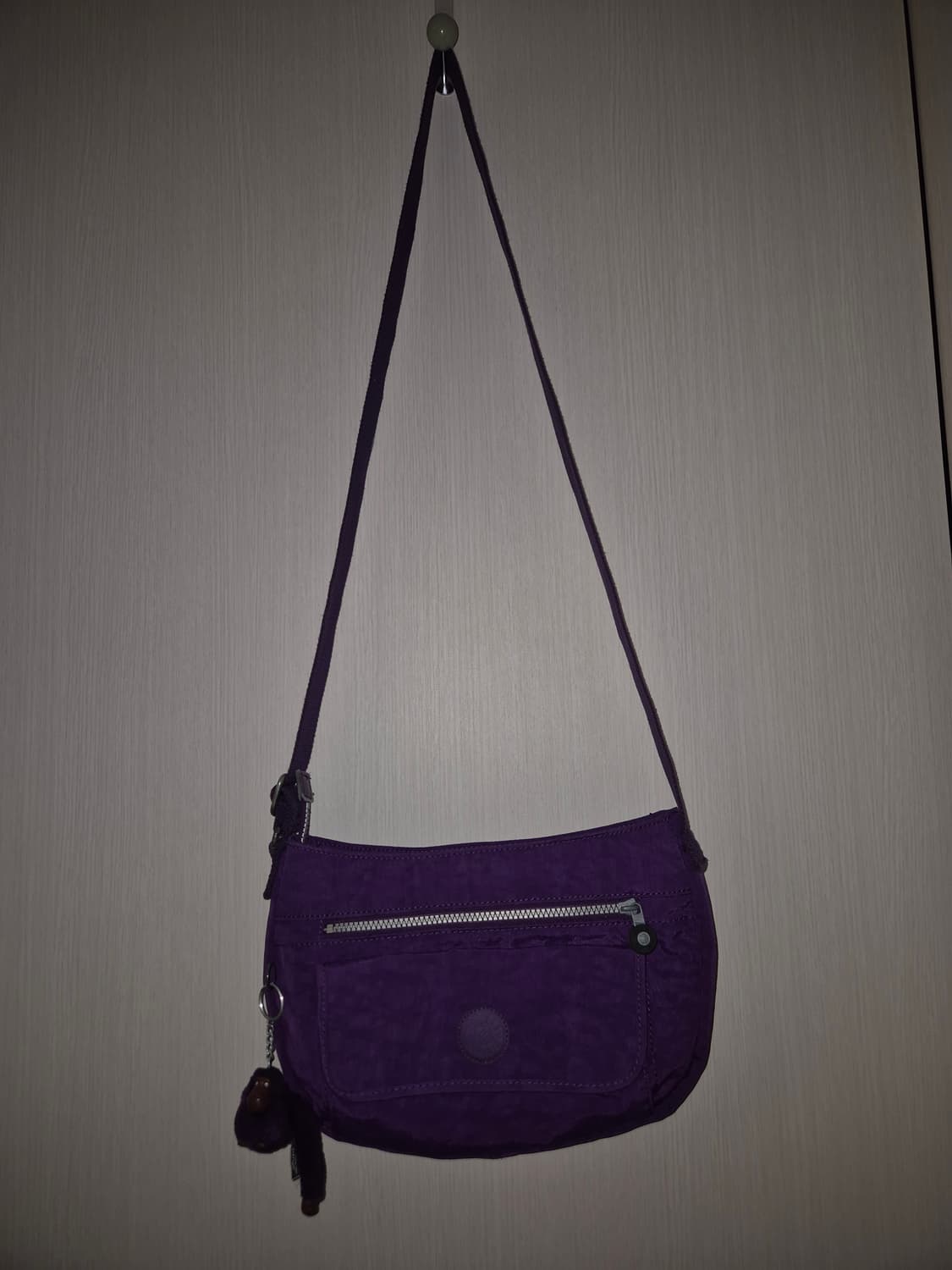 키플링 수납력 좋은 포도빛깔 보라색 크로스백 상품이미지3