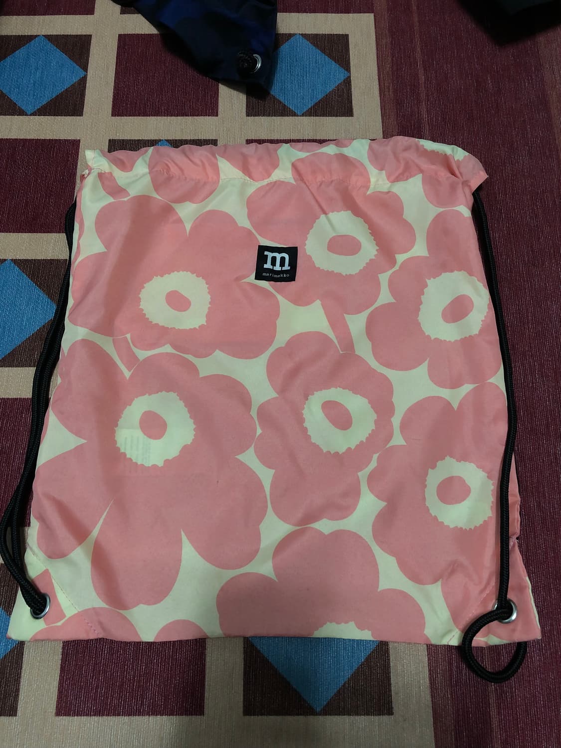 marimekko unikko 드로우스트링백 상품이미지2