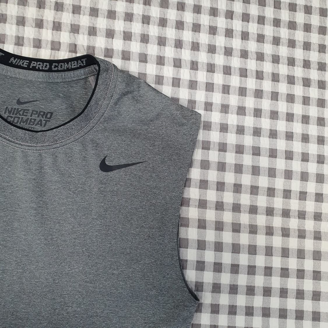 나이키 크로컴뱃 민소매 나시티 남자95 상품이미지3