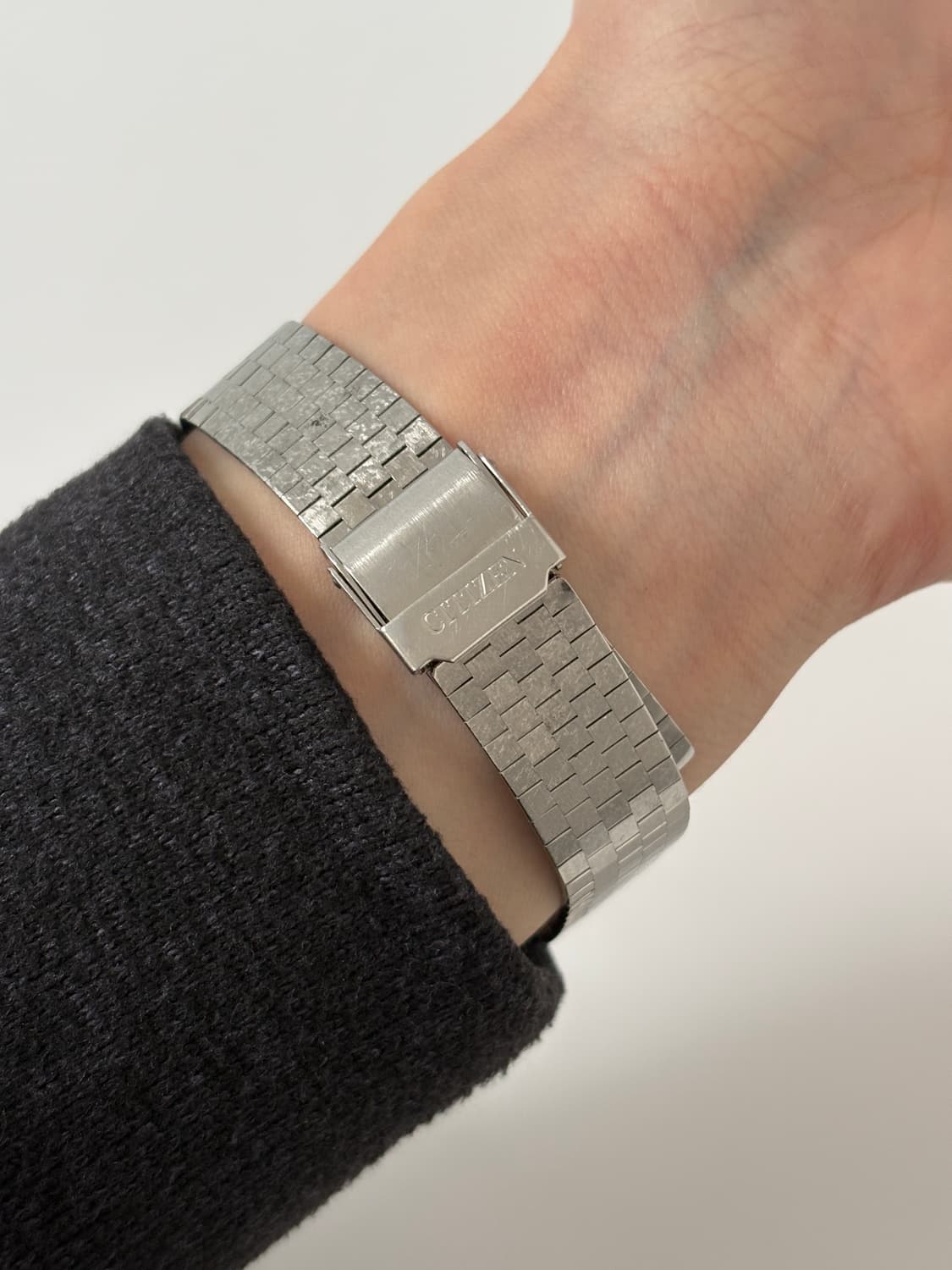 CITIZEN 빈티지 시계 1980년대 CQ 크리스트론 실버 텍스쳐 쿼츠 상품이미지8