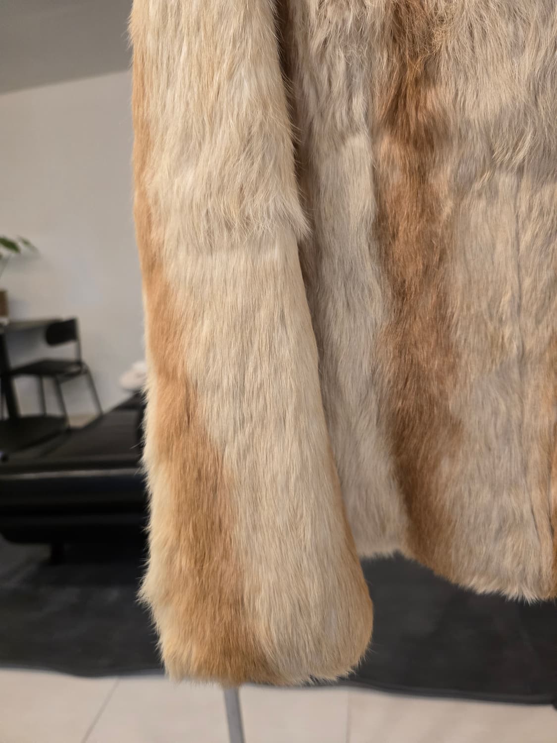 INVU천연 토끼털 코트 상품이미지3