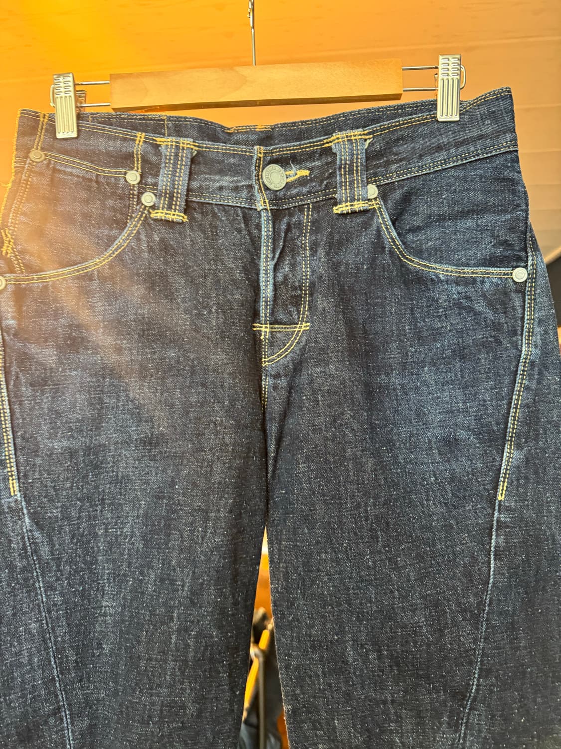 리바이스 엔지니어드 28 상품이미지3