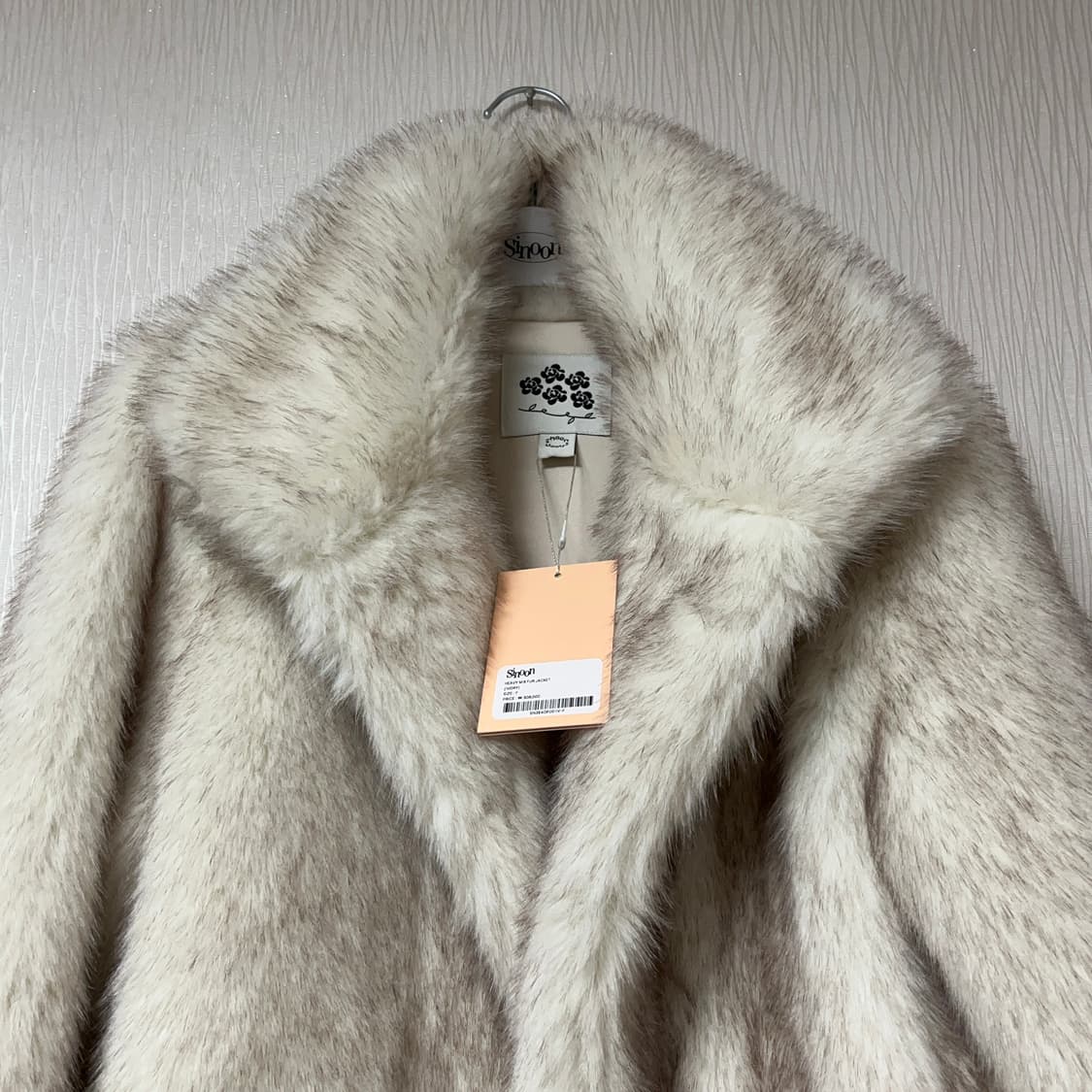 sinoon 시눈 퍼 자켓 아이보리 - 새제품 상품이미지2