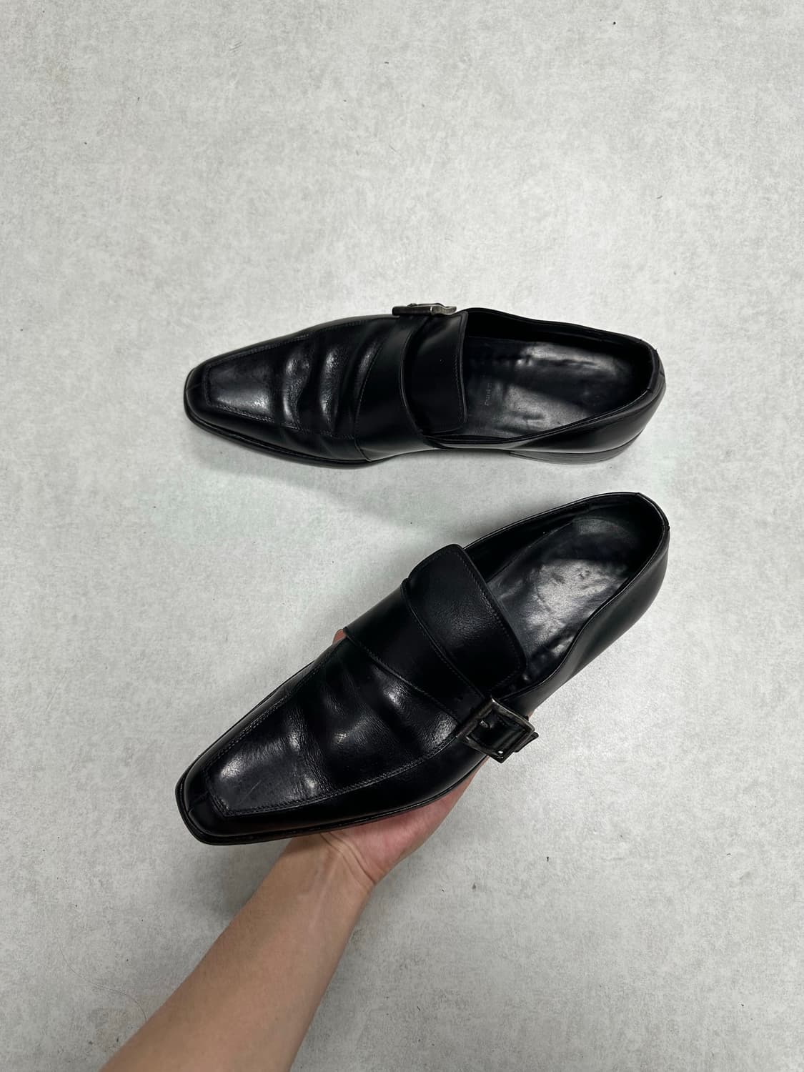 프라다 버클 로퍼 상품이미지2