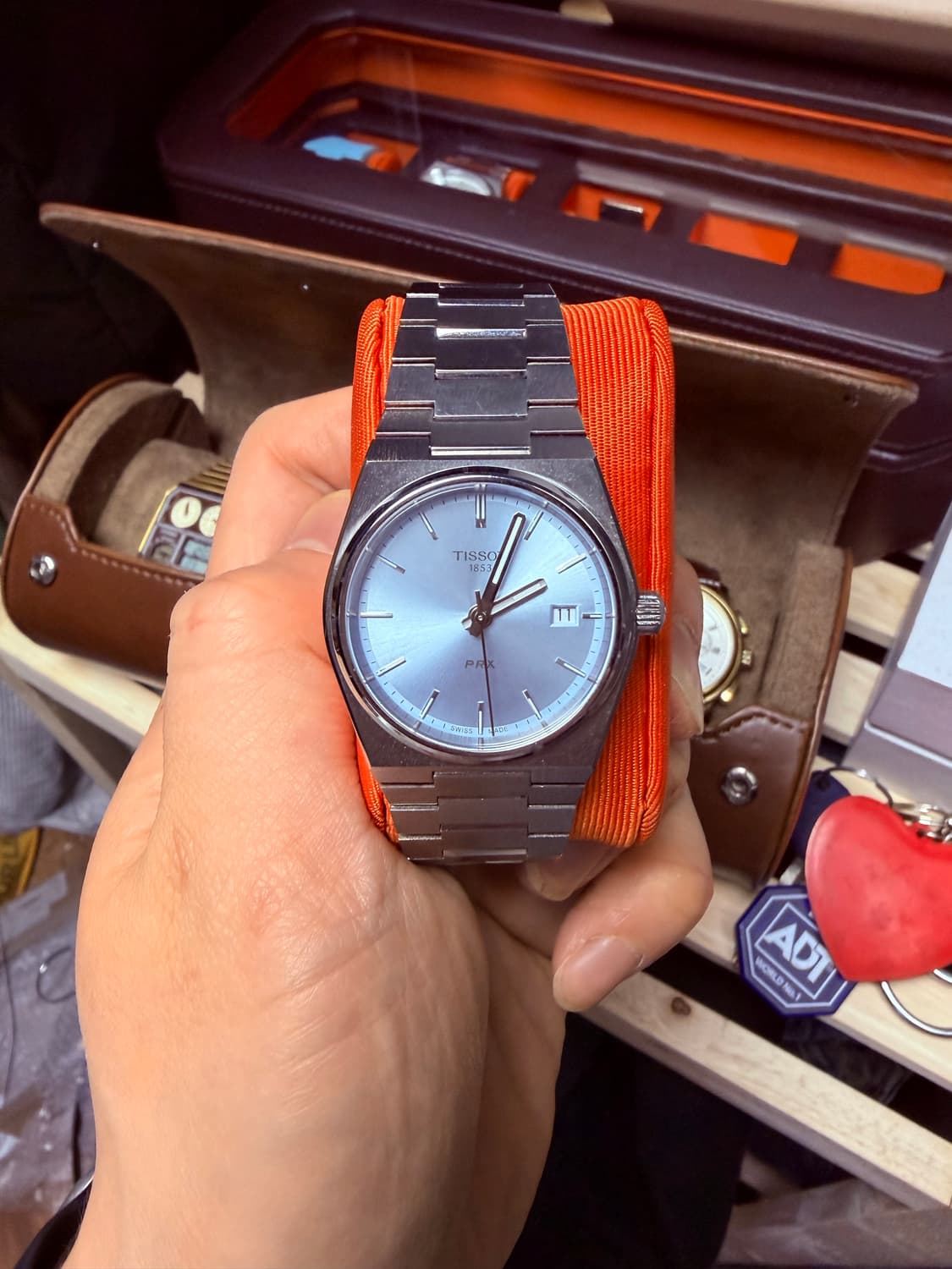 티쏘 PRX 35mm 아이스 블루 쿼츠 상품이미지2