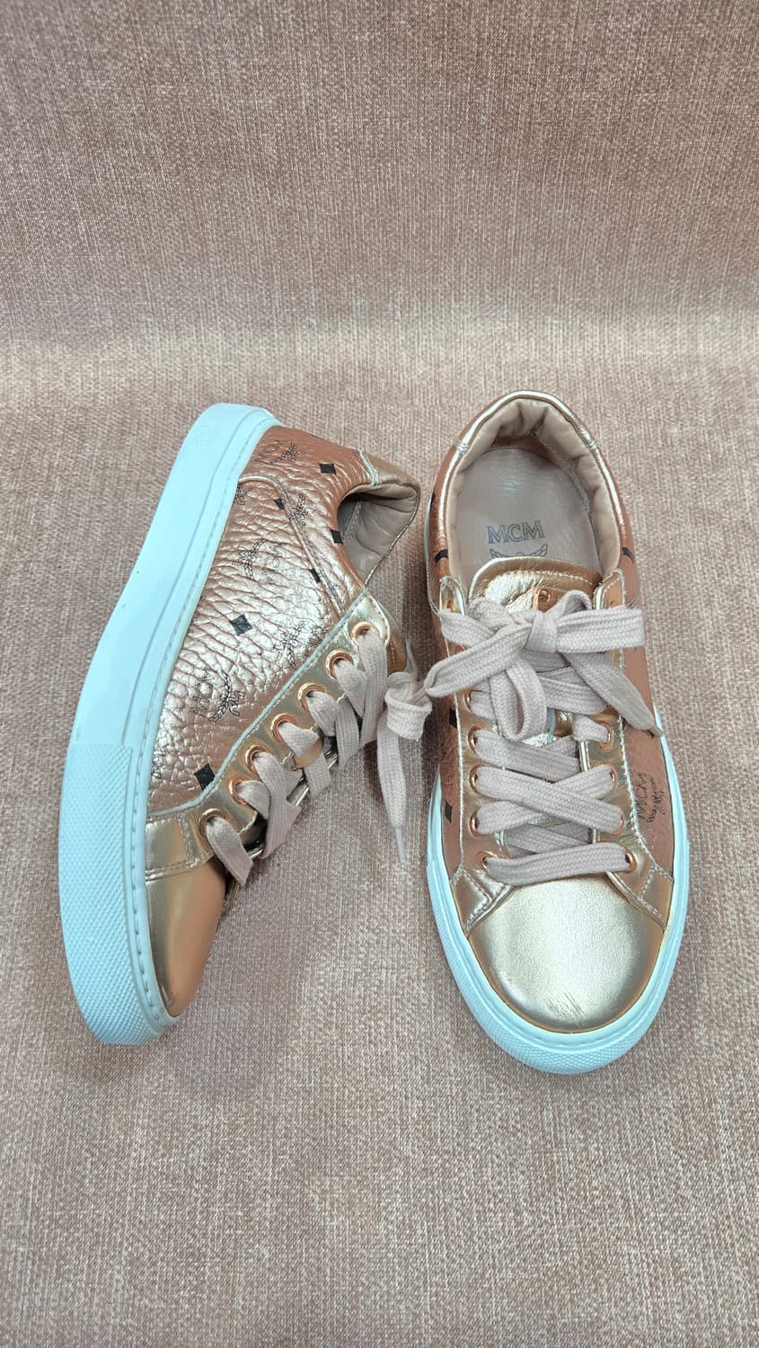 MCM 225~230mm- 엠씨엠 로즈골드 스니커즈 상품이미지1