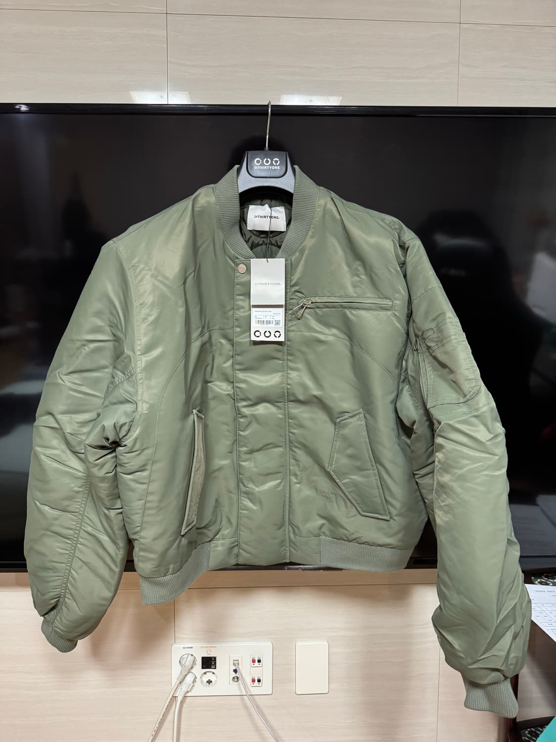 디써티원 padded ma1 bomber jacket 상품이미지2