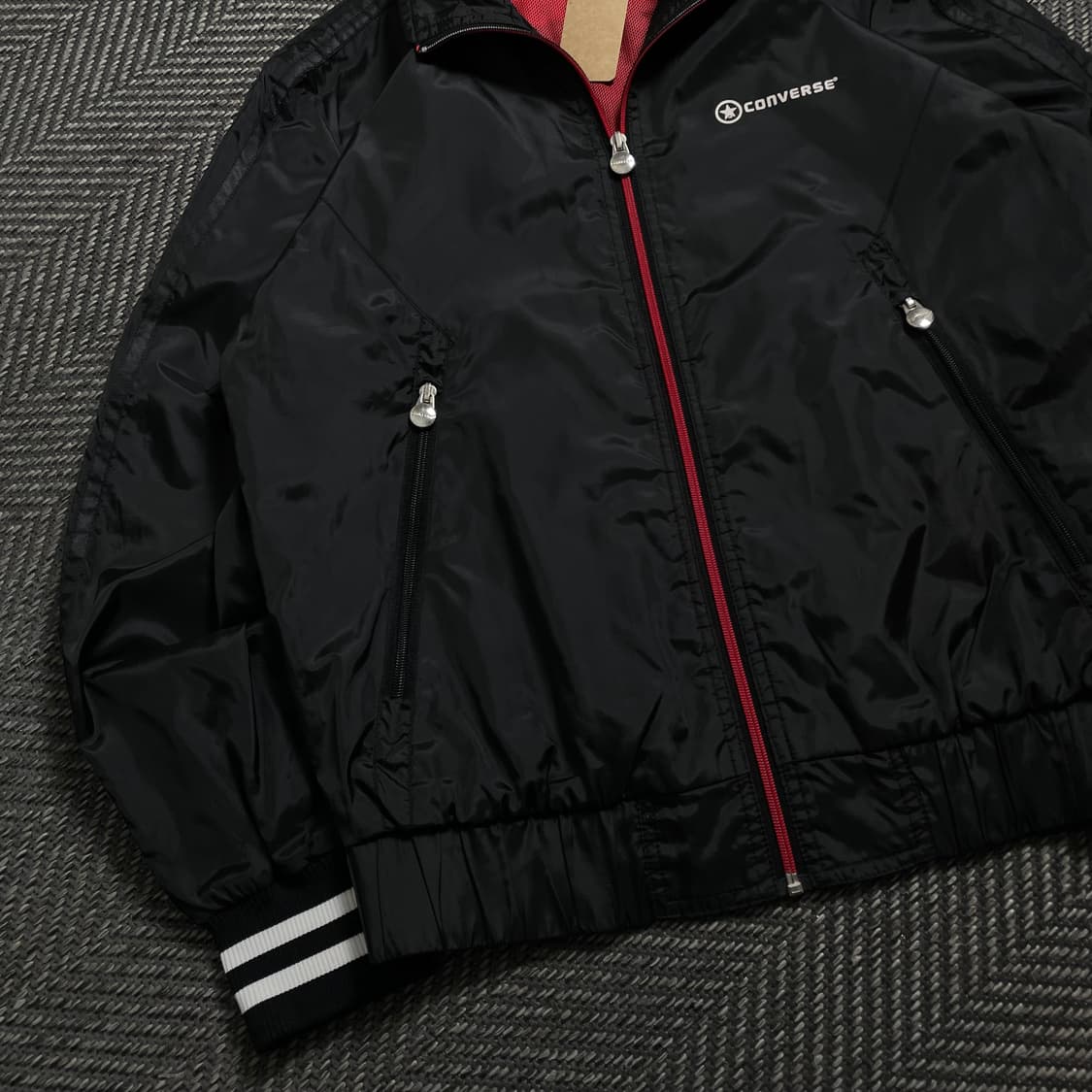 00s 컨버스 올드스쿨 디테일 블랙 우븐 트랙 자켓o 4524 상품이미지3