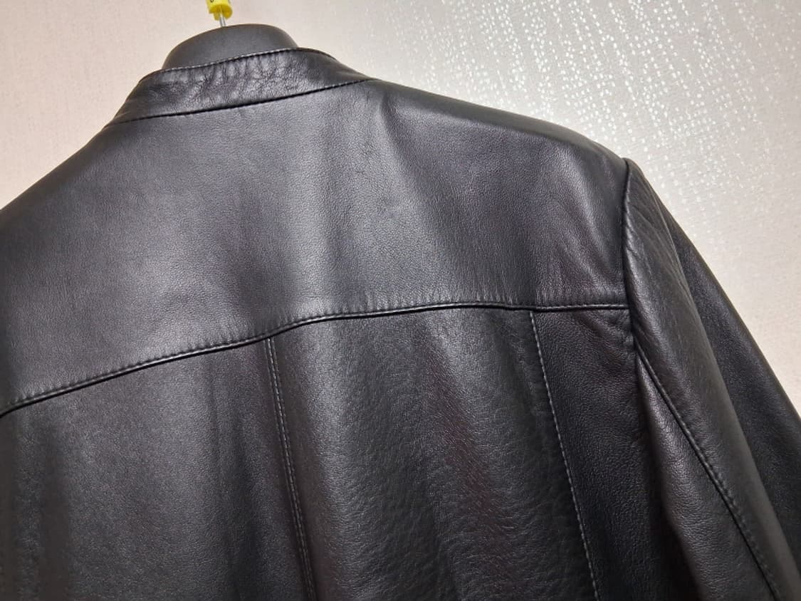 이탈리아 양가죽 여성  양가죽검정집업쟈켓 XS적당 44반 허리 25 26 상품이미지7