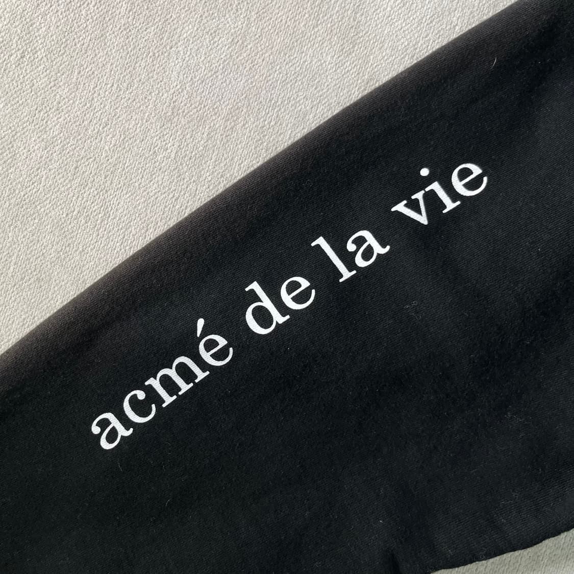 100 아크메드라비 후드티 상품이미지6