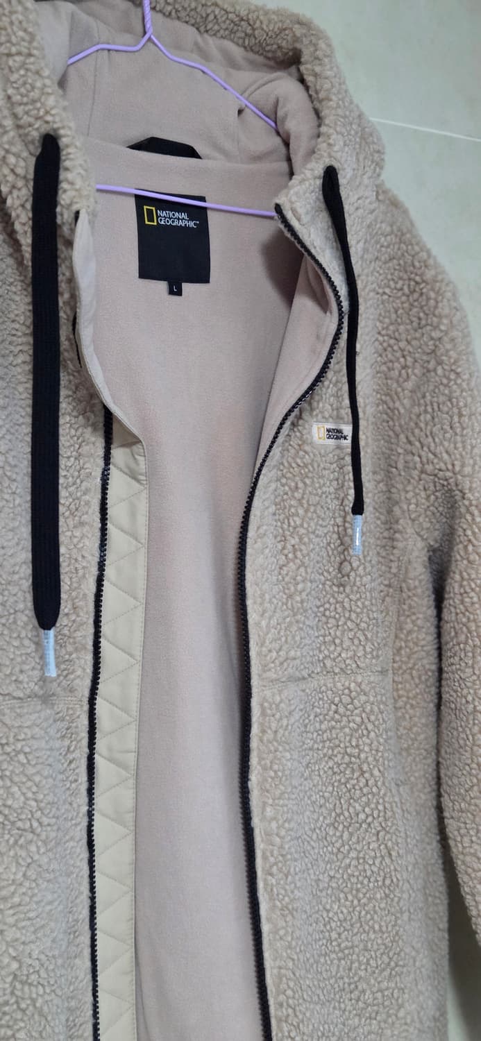 내셔널지오그래픽 뽀글이 후드 플리스 L사이즈(100)
택포 상품이미지4