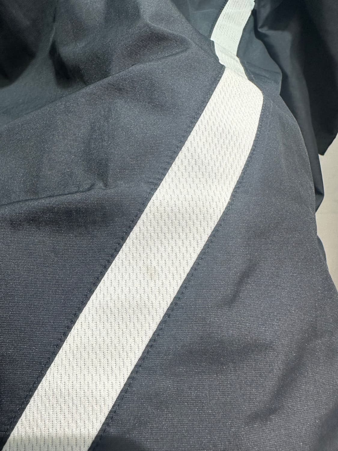 M 나이키 스우시 사선라인 포인트 블랙 바람막이 상품이미지7