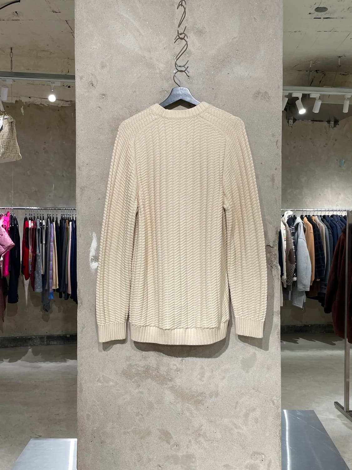 메종 마르지엘라 10 아이보리 U넥 케이블 스웨터 상품이미지6