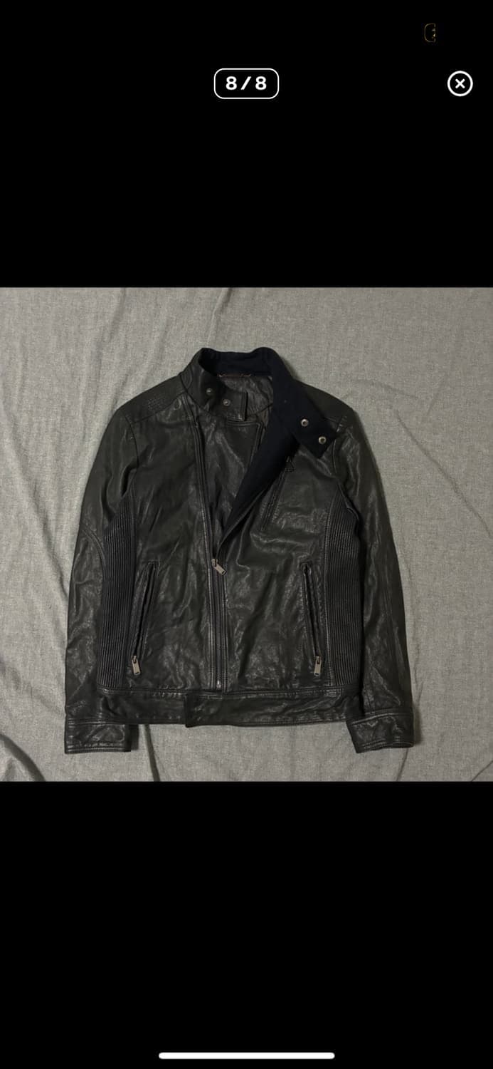 사선 하이넥 레더 재킷 상품이미지8