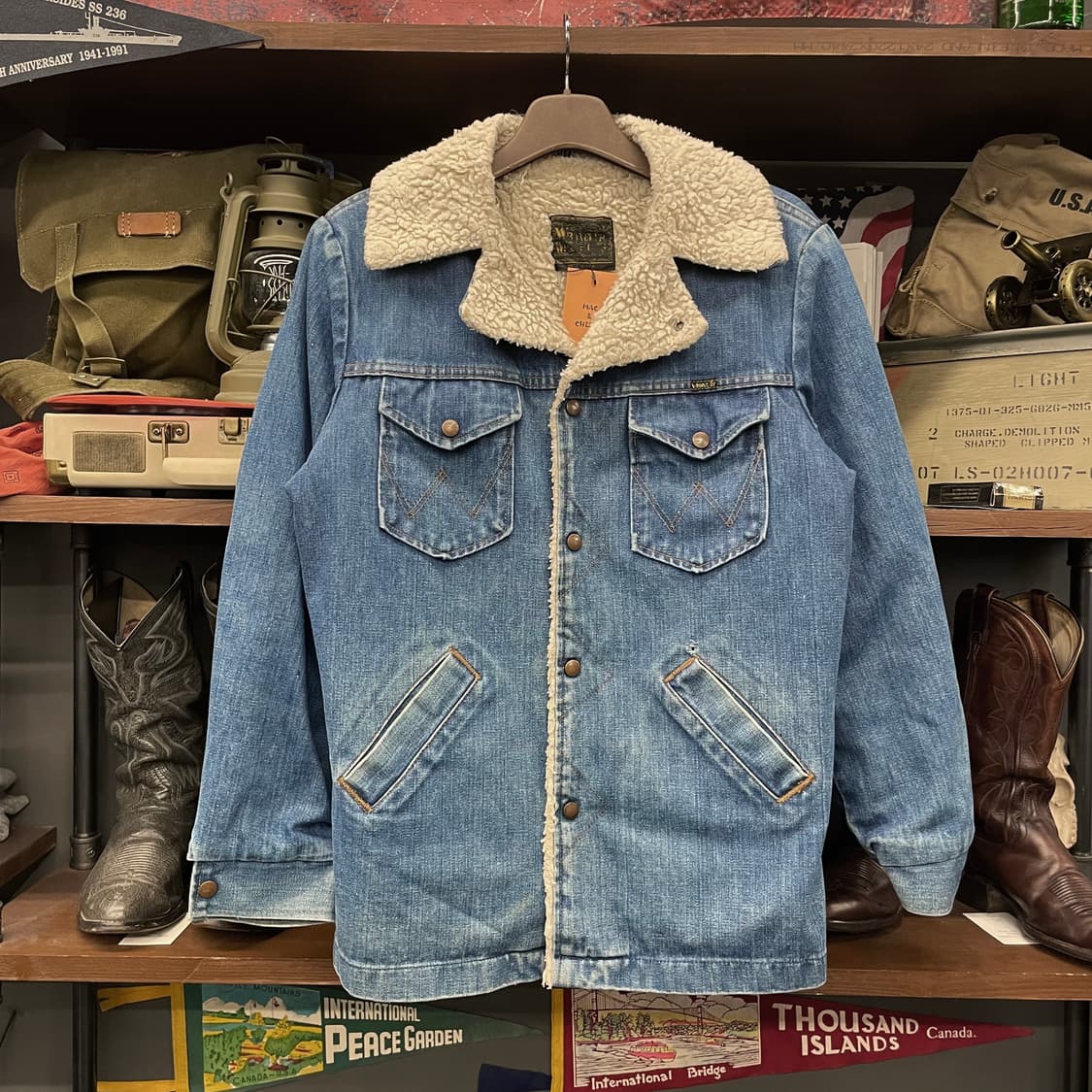 80s 랭글러 Made in USA 쉐르파 데님 자켓 상품이미지1