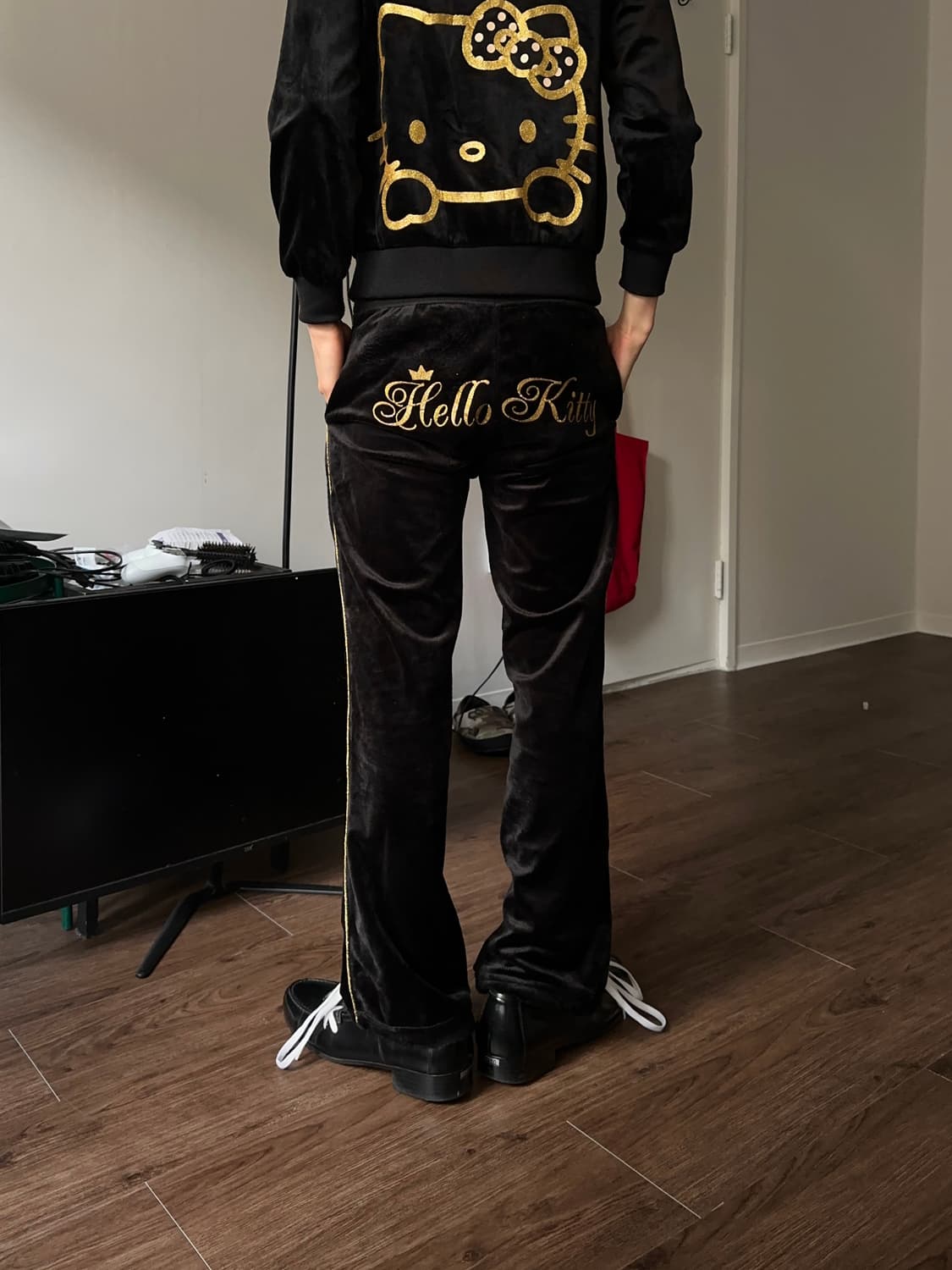 Hello Kitty 폴카 도트 골디 벨루아 셋업 상품이미지6