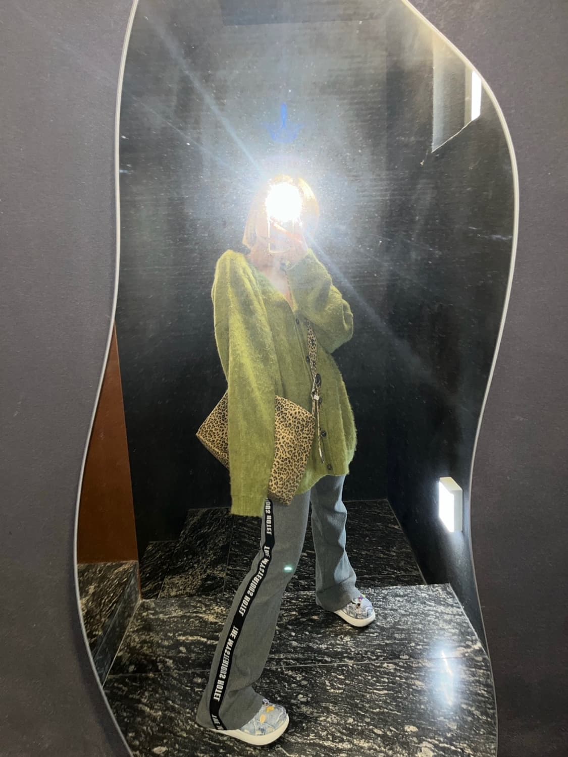 미스테리어스호텔 가디건 올리브 상품이미지3